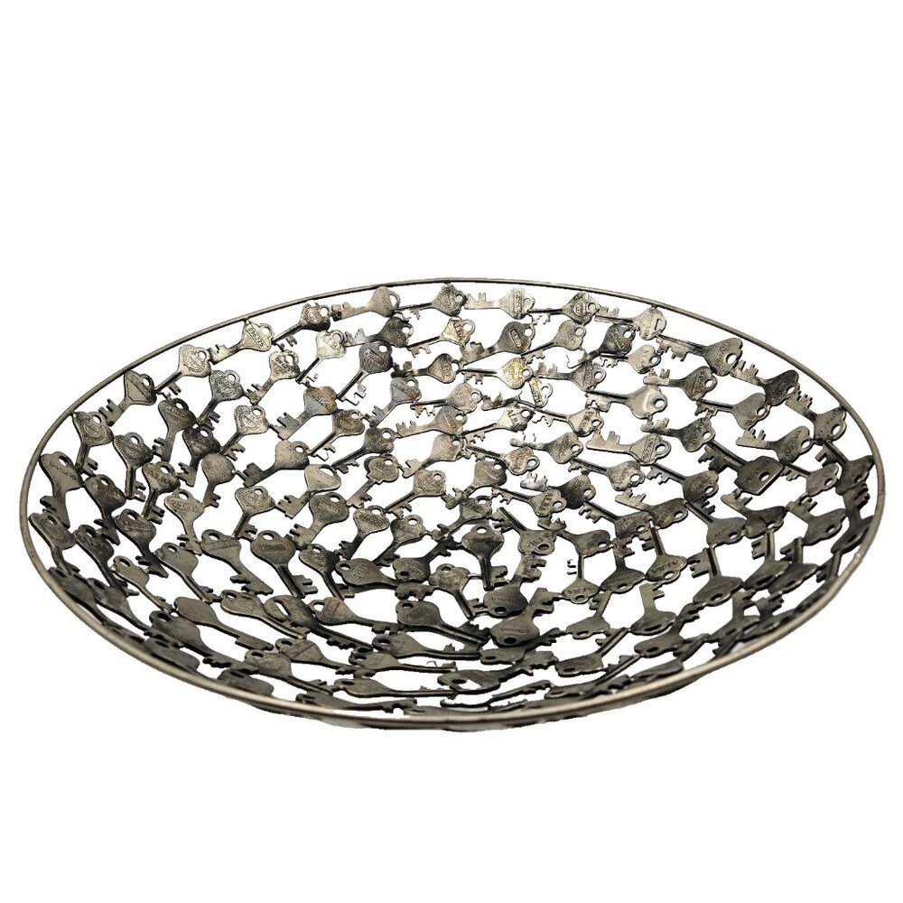 Abstract Metal Key Bowl Industrial Art Sculpture Décor Home Office Read